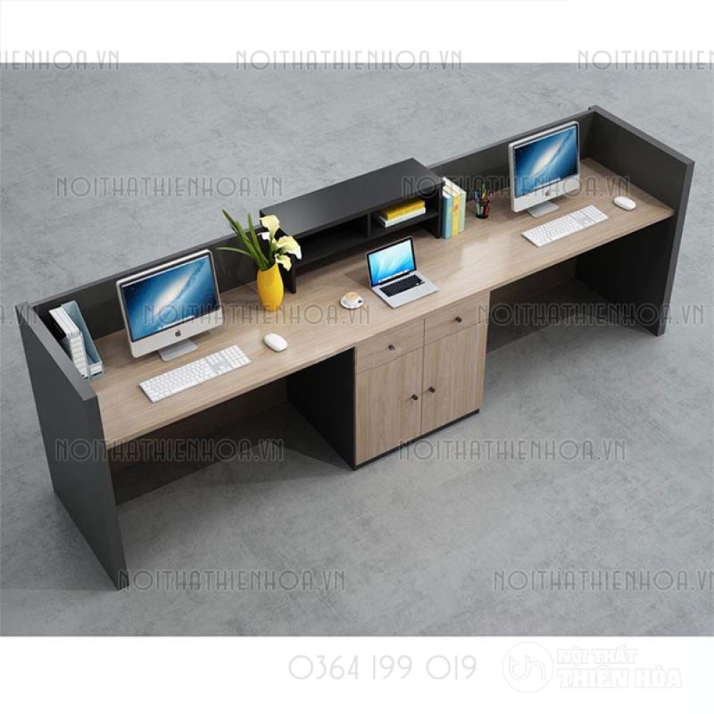 Quầy lễ tân QLT04