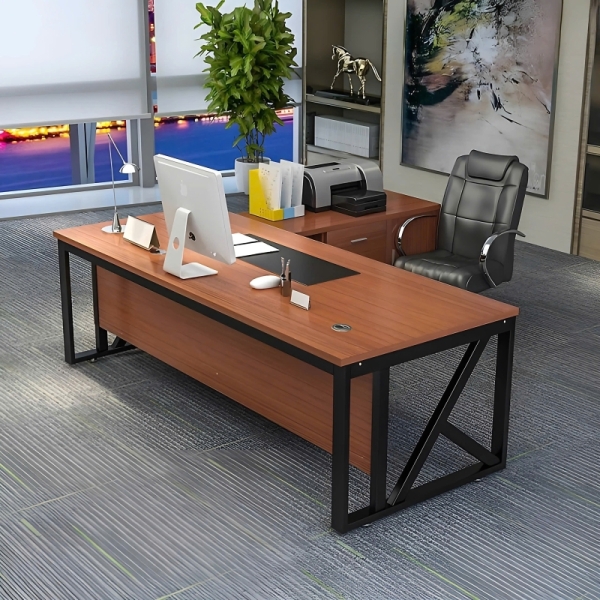 Bàn Giám Đốc Chân Sắt Hộp Vuông – BGĐ8