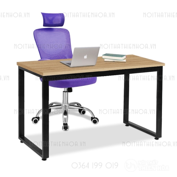 Bàn nhân viên chân u trắng 620