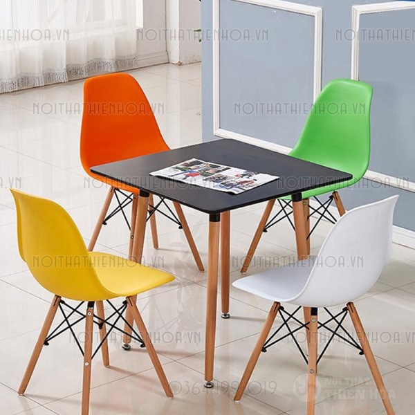 Bàn ghế cafe Eames vuông 80×80