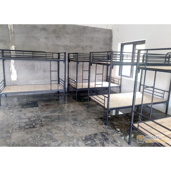 Giường sắt 2 tầng màu đen