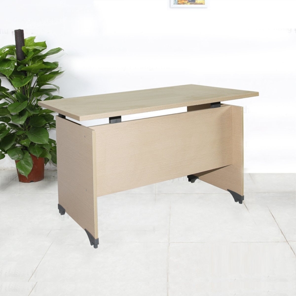 Bàn làm việc giá rẻ fami không hộc BLVG-FMKH-383