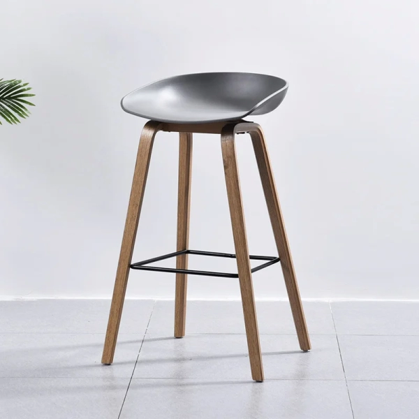 Ghế quầy bar hay stool lưng nhựa chân gỗ nhập khẩu- Mã 403A