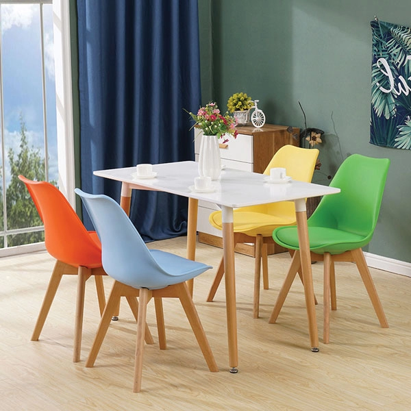 Bộ bàn ăn, cafe cho 4 người gồm bàn T108 0.8×1.2×0.75m và 4 ghế eames nhựa lót nệm chân gỗ 205