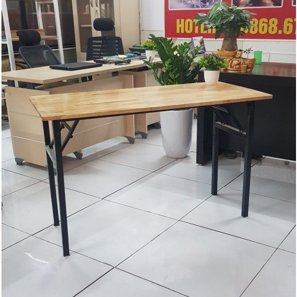 Bàn làm việc chân sắt gấp mặt gỗ cao su giá rẻ