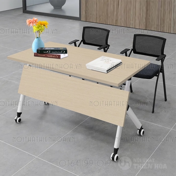 Bàn training có bán xe gấp gọn