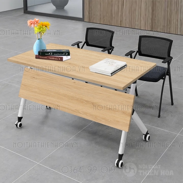 Bàn training có bán xe gấp gọn