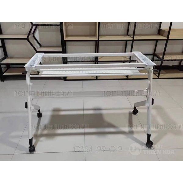 Bàn training có bán xe gấp gọn
