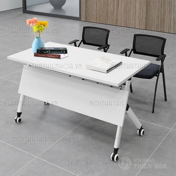 Bàn training có bán xe gấp gọn