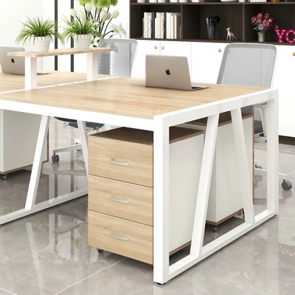 Bàn Cụm 4 Người Chân Sắt Sơn Tĩnh Điện – BC1