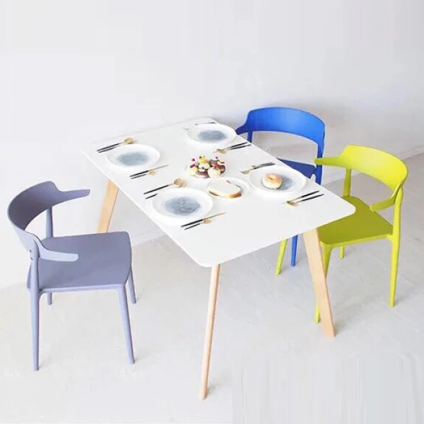 Bàn ăn hiện đại nhập khẩu giá rẻ cho chung cư – Mã T124