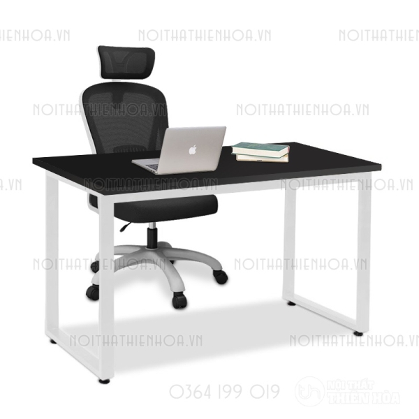 Bàn nhân viên chân u trắng 620