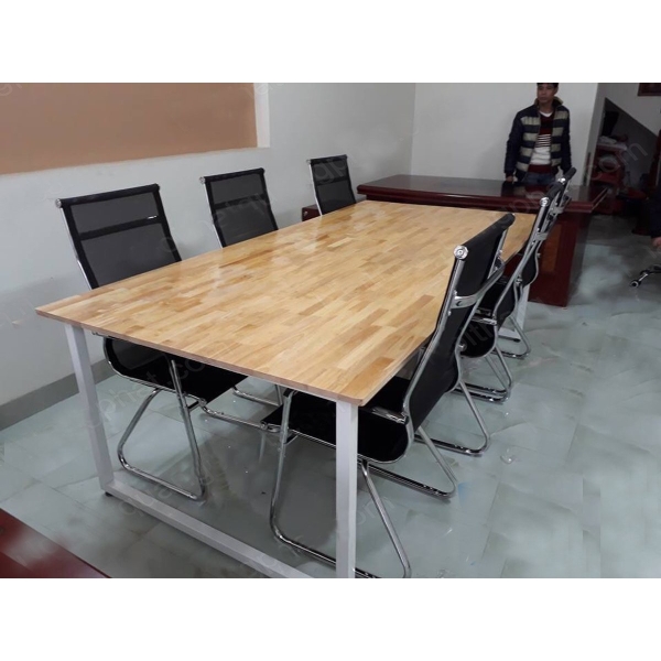 Bàn họp chân sắt mặt  gỗ tự nhiên 03