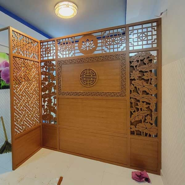 Vách ngăn bàn thờ - VNB109