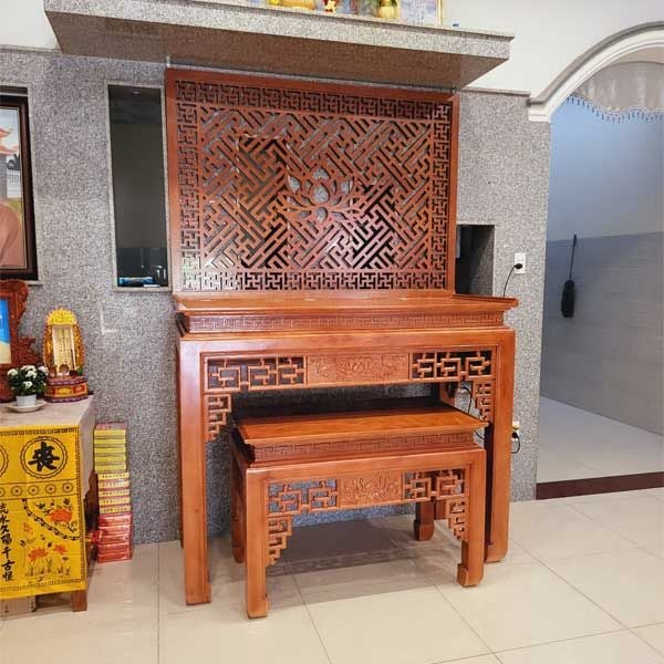 Vách ốp tường phòng thờ - VOT131